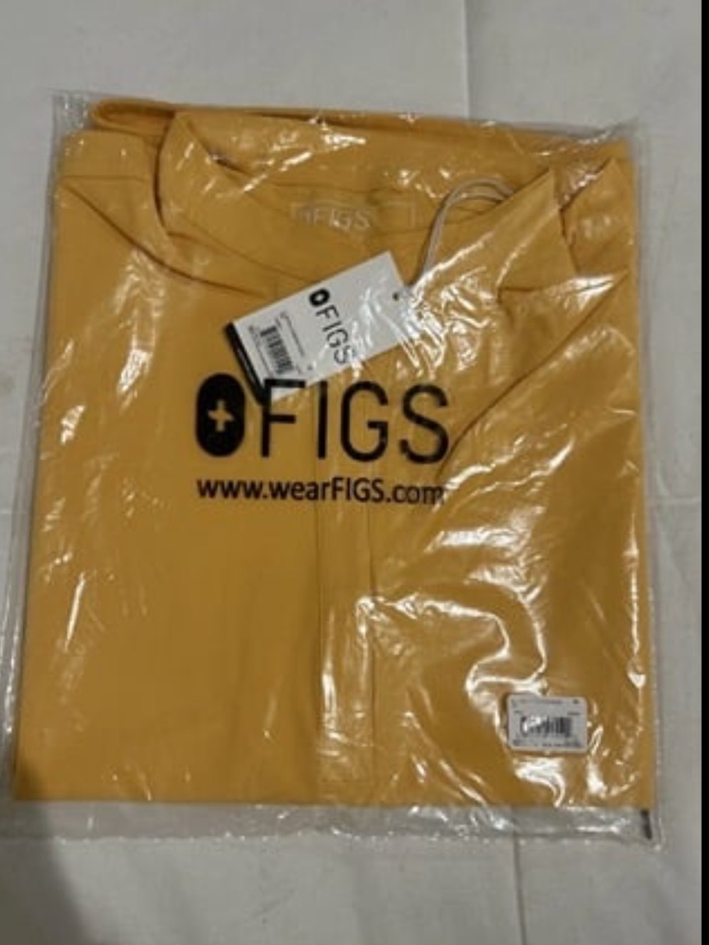 Figs Scrub Top, Dandelion, Medium